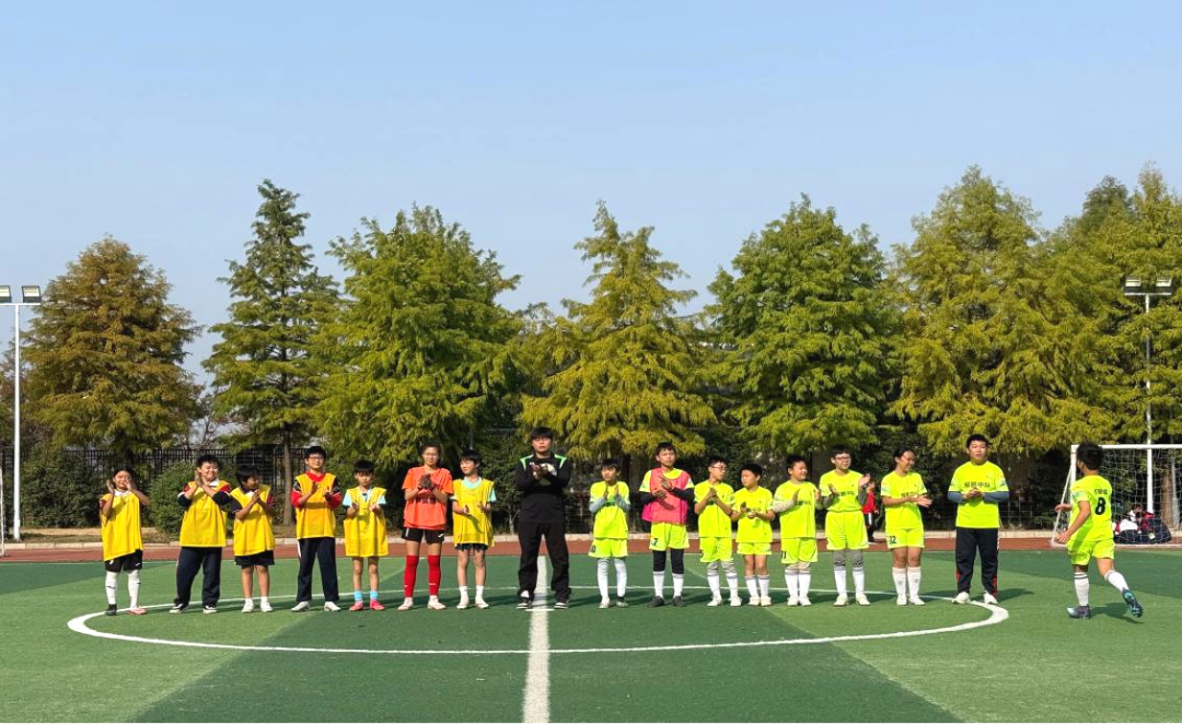 球速体育 (中国)官网-最全体育赛事直播与即时数据-绿茵逐梦，“足”够精彩——临川二小第八届足球联赛圆满落幕